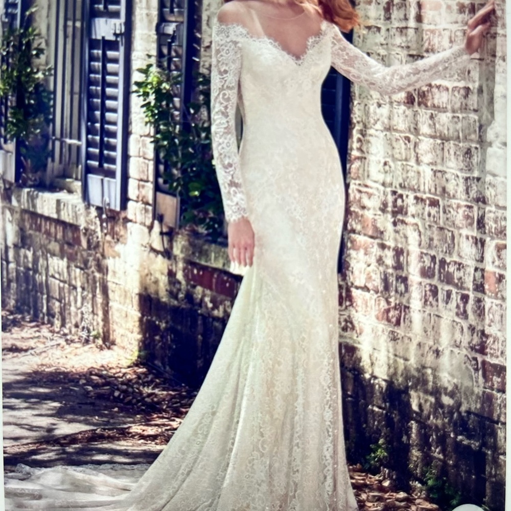 Bridal Maggie Sottero Megan lace wedding gown sz 14 - Shades of Ivory